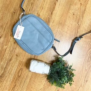 KATE AND ALEX CROSSBODY